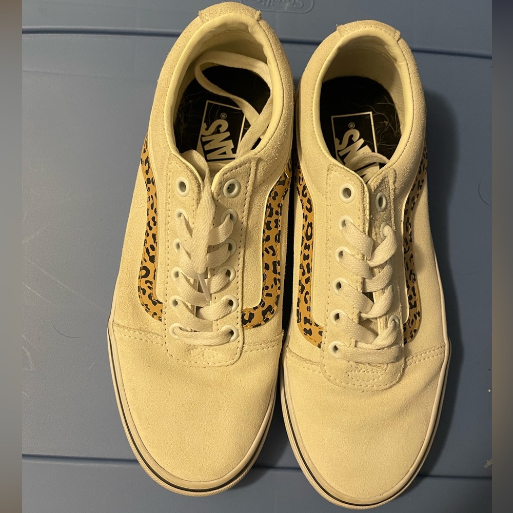 Vans